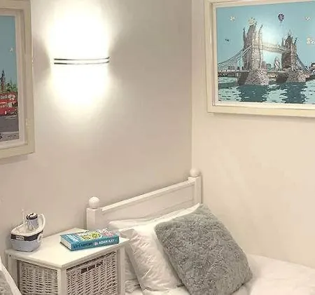 12, The Moorings - Ground Floor, Accessible Shower, 1 Minute To - Sea View Lägenhet *