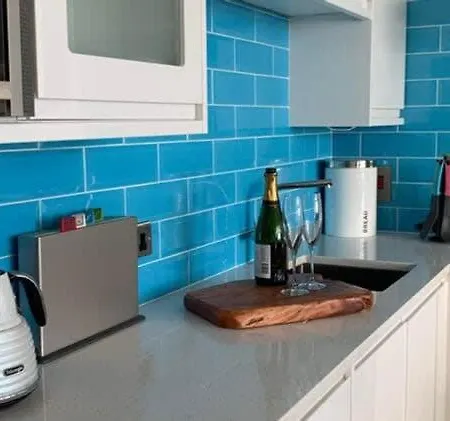 Holiday home 12, The Moorings - Ground Floor, Accessible Shower, 1 Minute To - Sea View *